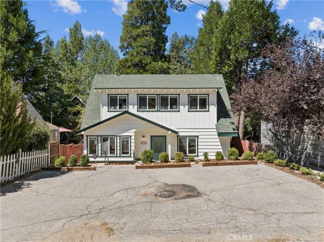 378 Oak Drive, Lake Arrowhead, CA 92352