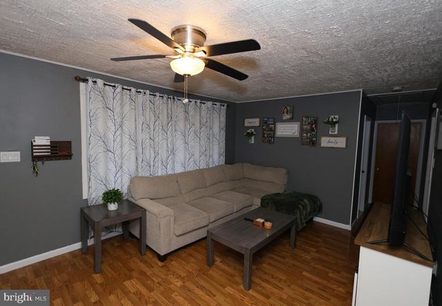 307 EDWARDS, Chesilhurst, NJ 08089