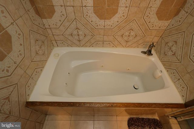 307 EDWARDS, Chesilhurst, NJ 08089