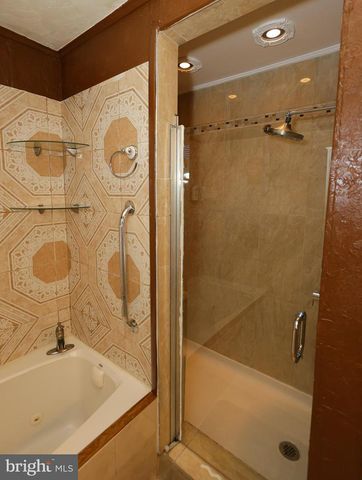 307 EDWARDS, Chesilhurst, NJ 08089