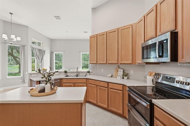 3894 SAFFLOWER TERRACE, Oviedo, FL 32766