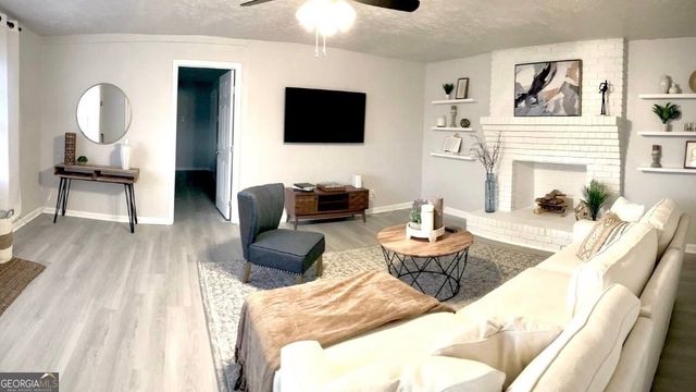 513 Arnold Mill Road, Woodstock, GA 30188