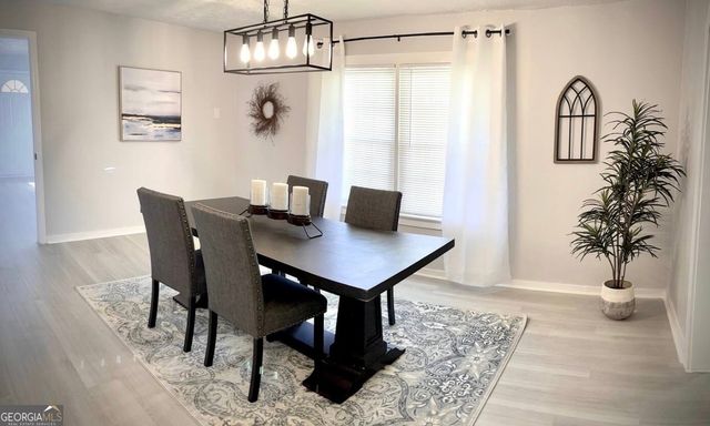 513 Arnold Mill Road, Woodstock, GA 30188