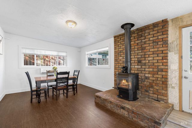 823 5th Ave N, Nampa, ID 83687