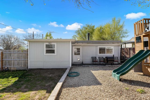 823 5th Ave N, Nampa, ID 83687