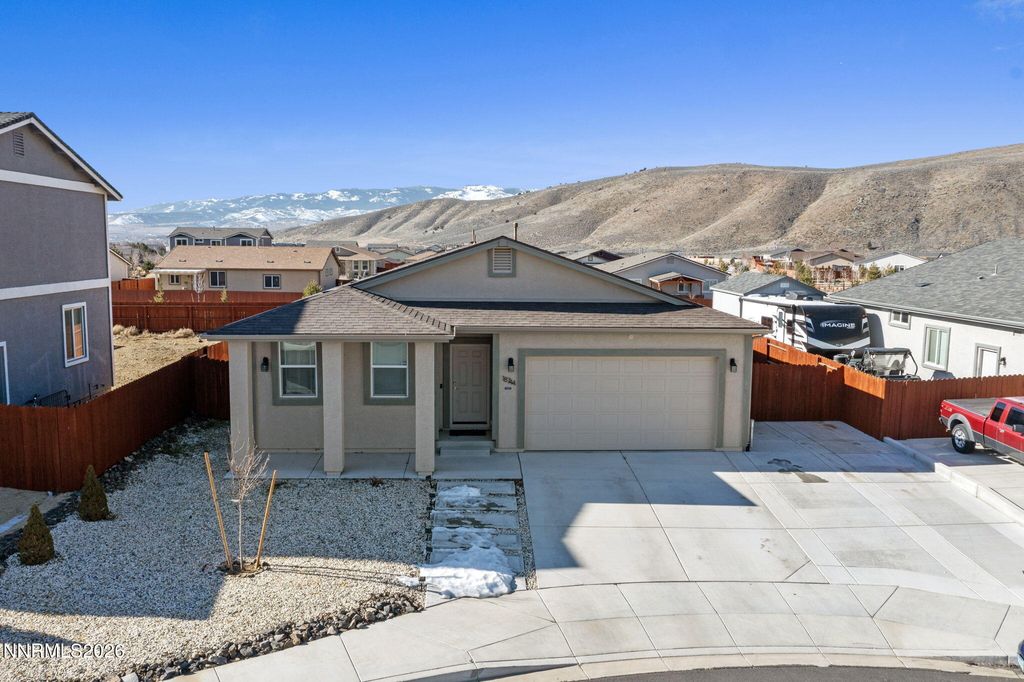 Image 2 of property listing at 18744 Marys River Court, Reno, NV 89508