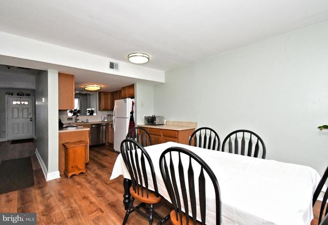 1258 LISA DR, Warrington, PA 18976