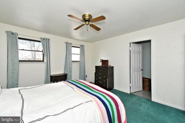 1258 LISA DR, Warrington, PA 18976