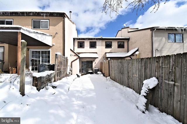 1258 LISA DR, Warrington, PA 18976