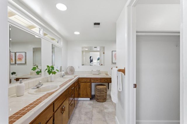 871 Founders Lane, Milpitas, CA 95035