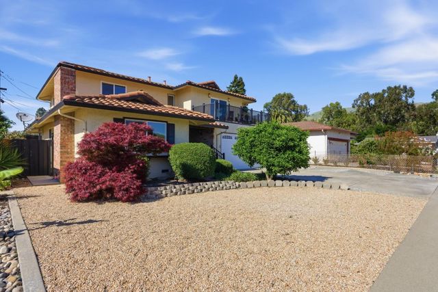 871 Founders Lane, Milpitas, CA 95035