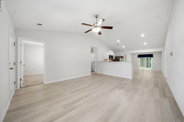 2145 Stillpointe Drive, Sumter, SC 29154