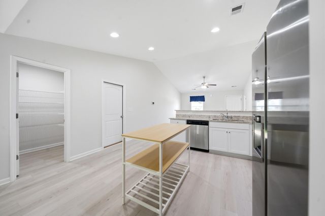 2145 Stillpointe Drive, Sumter, SC 29154