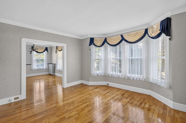 58 Park Avenue, Manchester, NH 03104