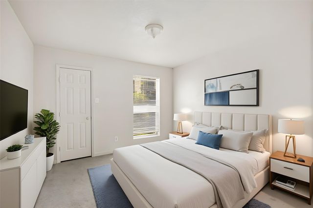 8100 Creekbend Drive 131, Houston, TX 77071