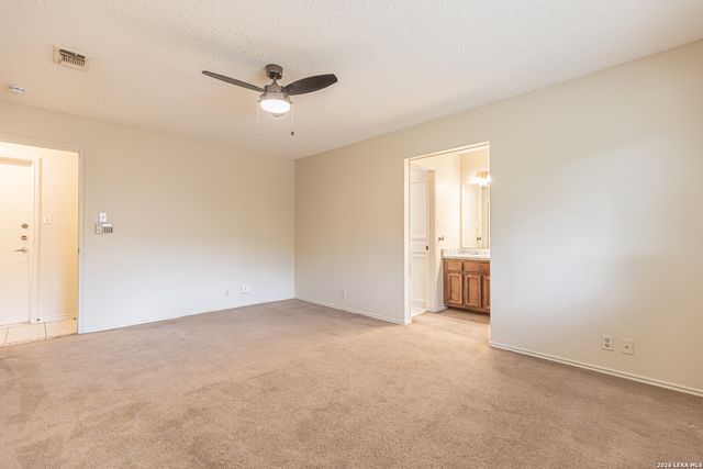 7750 crooked road, San Antonio, TX 78254