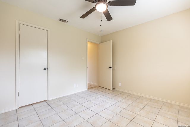 7750 crooked road, San Antonio, TX 78254