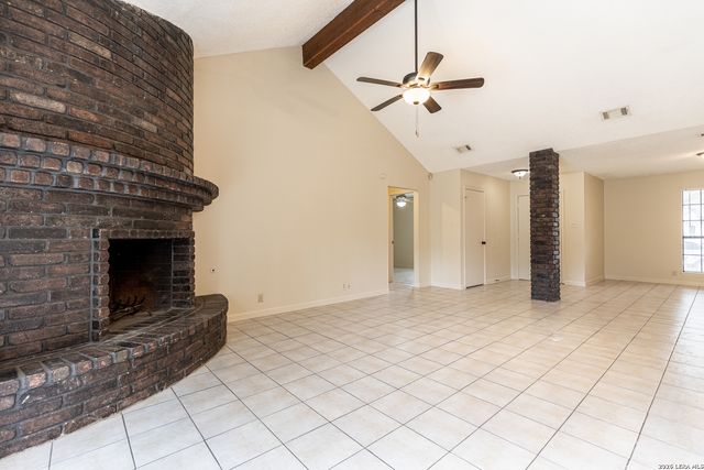 7750 crooked road, San Antonio, TX 78254