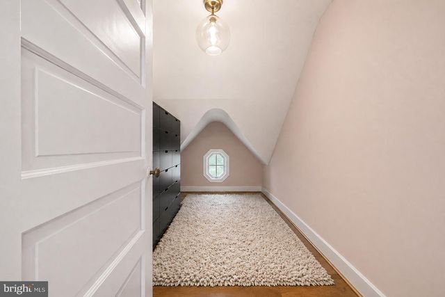 341 MEETINGHOUSE RD, Jenkintown, PA 19046