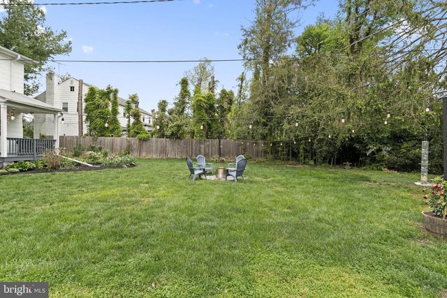341 MEETINGHOUSE RD, Jenkintown, PA 19046