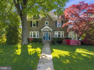 341 MEETINGHOUSE RD, Jenkintown, PA 19046