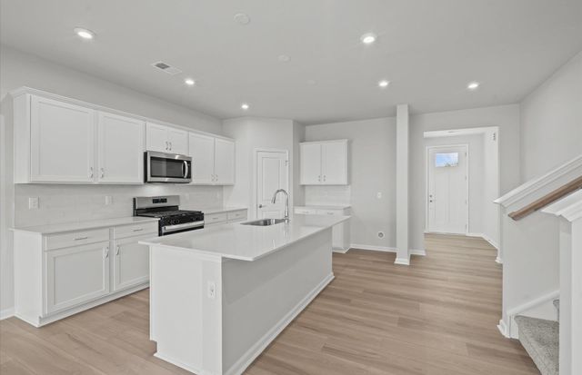 1176 Fox Hollow Street, Spartanburg, SC 29303