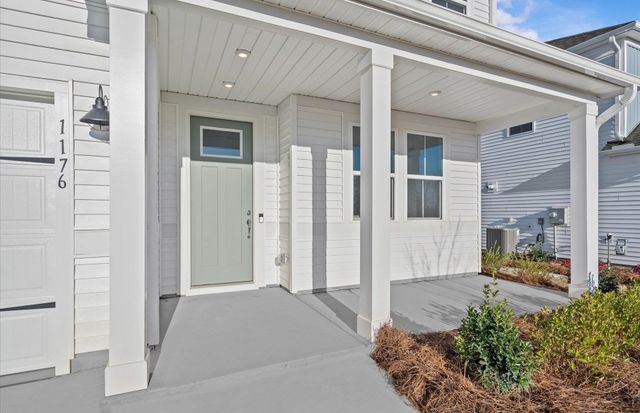 1176 Fox Hollow Street, Spartanburg, SC 29303