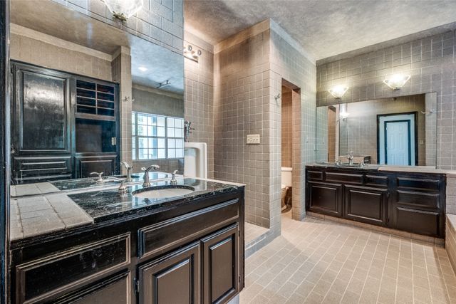 905 Liberty Street, Dallas, TX 75204