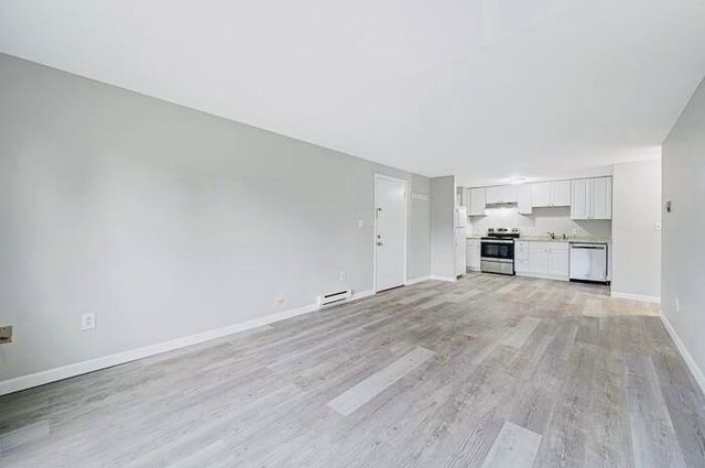 14 B Mayberry Dr 8, Westborough, MA 01581