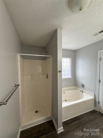 6018 Patric Alan Court, Charlotte, NC 28216