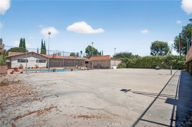 17558 Lahey Street, Granada Hills, CA 91344