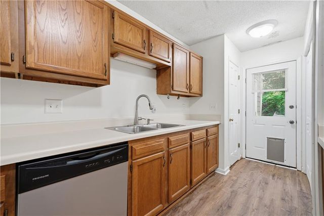 1925 Cooper Landing Drive SE, Smyrna, GA 30080