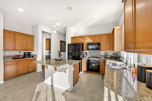 41073 Calle Pueblo, Indio, CA 92203