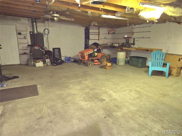 1206 Rixon, Alton, IL 62002