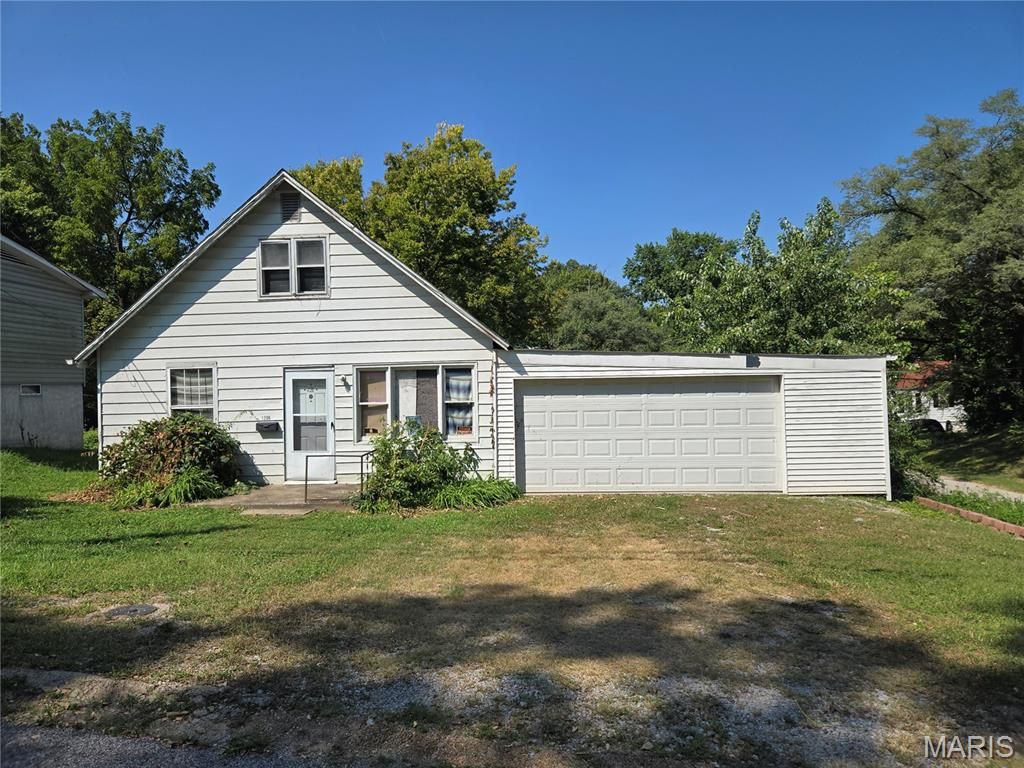 1206 Rixon, Alton, IL 62002