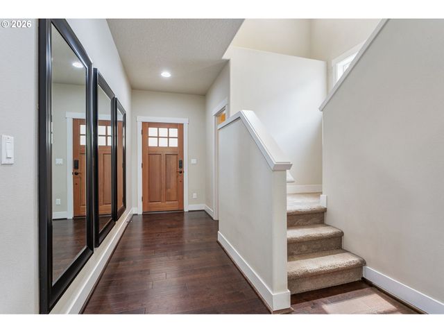 28635 GREENWAY Dr, Wilsonville, OR 97070