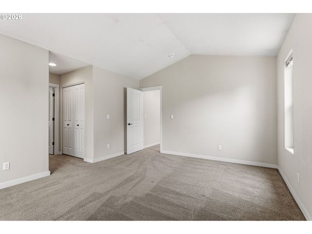 28635 GREENWAY Dr, Wilsonville, OR 97070
