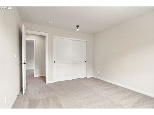28635 GREENWAY Dr, Wilsonville, OR 97070
