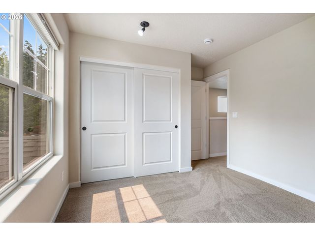28635 GREENWAY Dr, Wilsonville, OR 97070