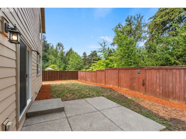 28635 GREENWAY Dr, Wilsonville, OR 97070