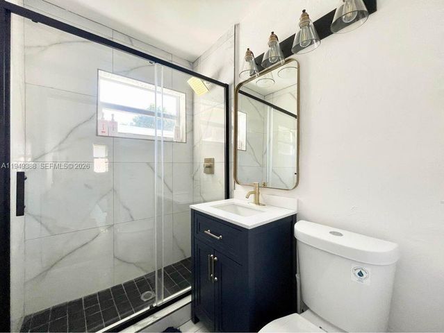 1130 NE 111th St, Biscayne Park, FL 33161