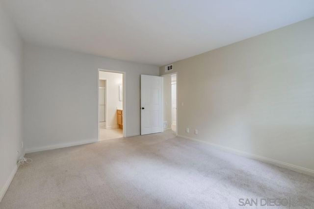 11825 Caminito Ronaldo 119, San Diego, CA 92128