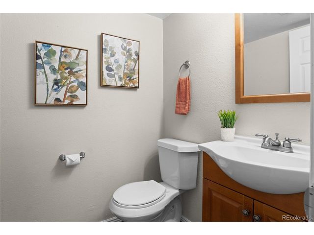 3737 S Walden St, Aurora, CO 80013