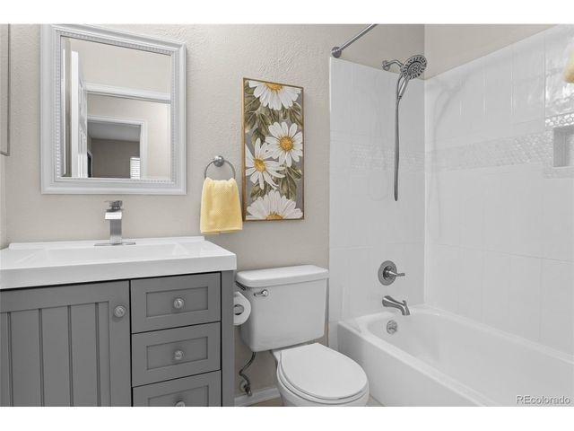 3737 S Walden St, Aurora, CO 80013