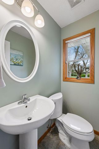 11513 Ravoux Avenue, Burnsville, MN 55337