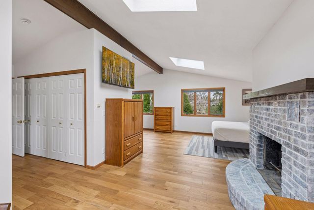 11513 Ravoux Avenue, Burnsville, MN 55337