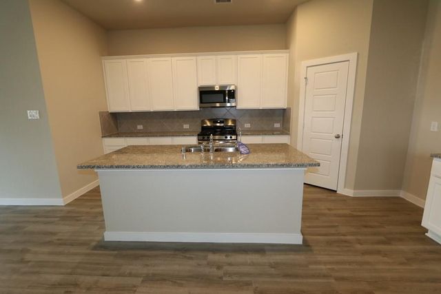 15015 Old Horseshoe Lake Drive, Cypress, TX 77433