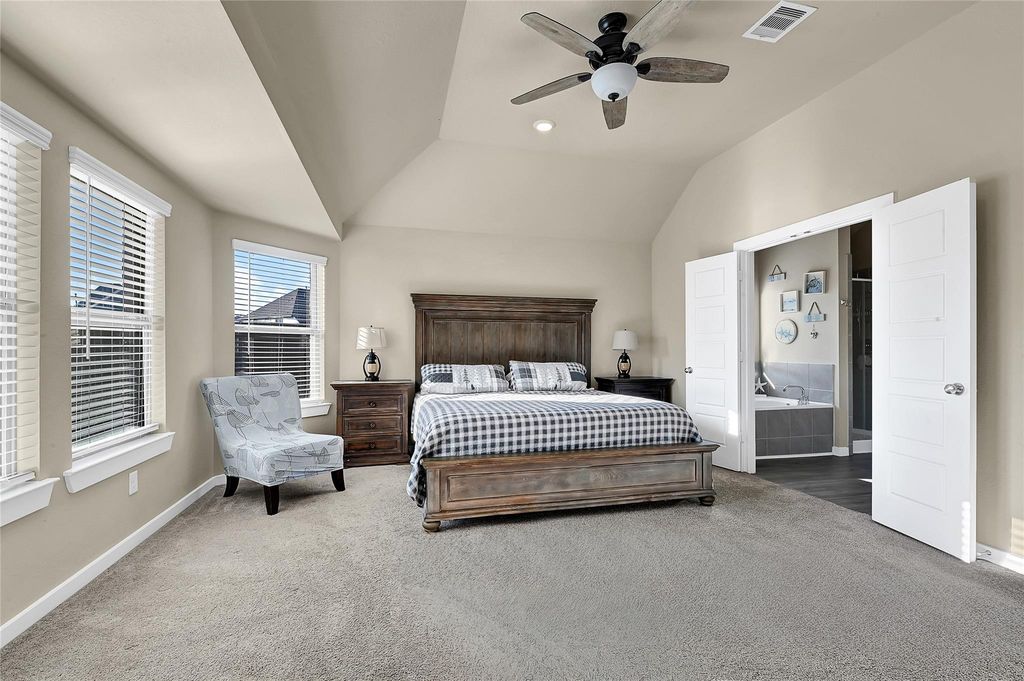 15015 Old Horseshoe Lake Drive, Cypress, TX 77433