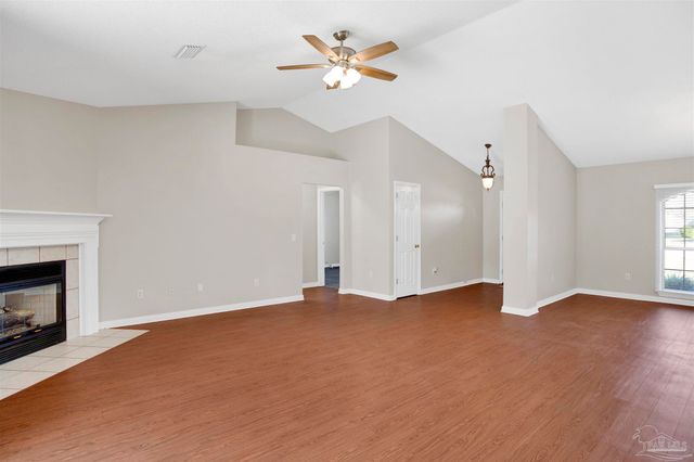 578 Batten Blvd, Pensacola, FL 32507