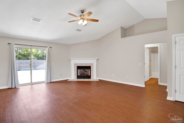 578 Batten Blvd, Pensacola, FL 32507